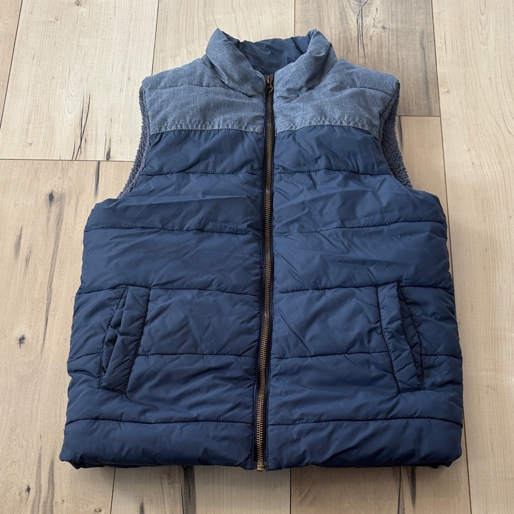 Tucker + Tate Blue Puffer Vest s8/10